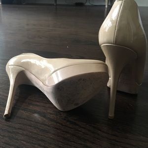Jimmy Choo Nude Pump
